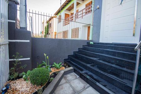 Casa à venda com 362m², 4 quartos e 5 vagasFachada da Casa