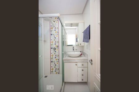 Casa à venda com 362m², 4 quartos e 5 vagasBanheiro 3