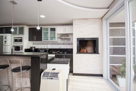 Casa à venda com 362m², 4 quartos e 5 vagasSalão de festas