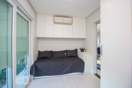 Casa à venda com 362m², 4 quartos e 5 vagasEscritório