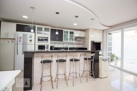 Casa à venda com 362m², 4 quartos e 5 vagasSalão de festas