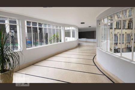 Apartamento para alugar com 72m², 2 quartos e 1 vaga Apartamento para alugar com 72m², 2 quartos e 1 vagaHall Entrada