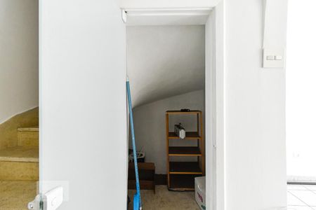 Sala - Despensa de apartamento para alugar com 2 quartos, 72m² em Bela Vista, São Paulo