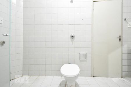 Apartamento para alugar com 72m², 2 quartos e 1 vaga Apartamento para alugar com 72m², 2 quartos e 1 vagaBanheiro