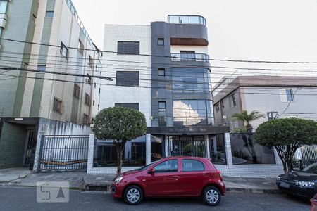 Apartamento para alugar com 110m², 3 quartos e 2 vagasFachada do prédio 