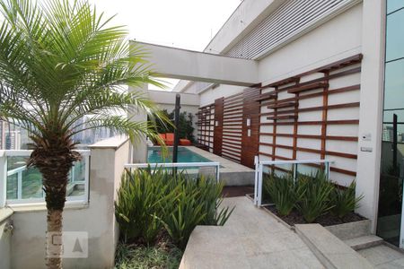 Apartamento para alugar com 68m², 2 quartos e 1 vagaPiscina