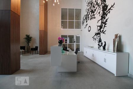 Apartamento para alugar com 68m², 2 quartos e 1 vagaHall