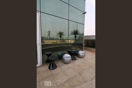 Apartamento para alugar com 68m², 2 quartos e 1 vagaÁrea comum