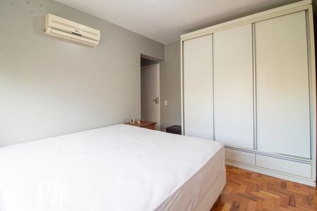 Suíte 1 de apartamento à venda com 3 quartos, 104m² em Moinhos de Vento, Porto Alegre
