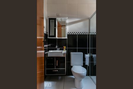 Casa para alugar com 187m², 3 quartos e 2 vagasBanheiro