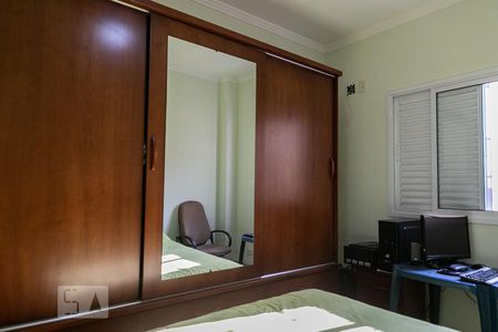 Casa para alugar com 187m², 3 quartos e 2 vagasQuarto 3