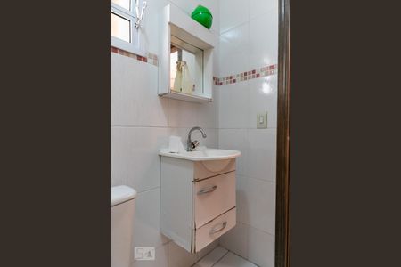 Casa para alugar com 187m², 3 quartos e 2 vagasBanheiro de Serviço