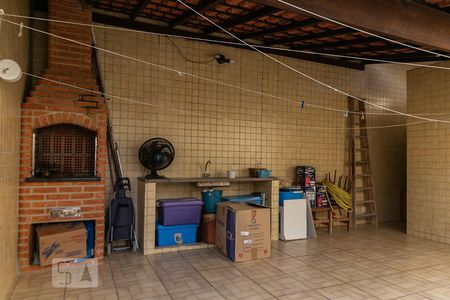 Casa para alugar com 187m², 3 quartos e 2 vagasÁrea comum