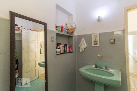 Casa à venda com 98m², 2 quartos e sem vagaBanheiro