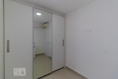 Apartamento à venda com 76m², 3 quartos e 2 vagas Apartamento à venda com 76m², 3 quartos e 2 vagasQuarto 01