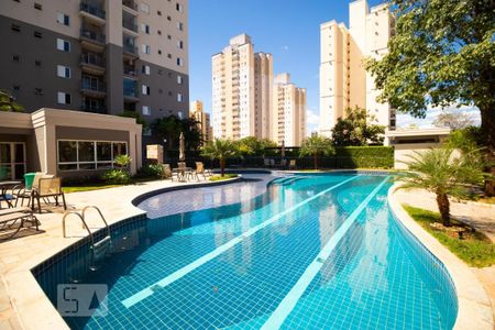 Apartamento à venda com 76m², 3 quartos e 2 vagas Apartamento à venda com 76m², 3 quartos e 2 vagasÁrea comum - Piscina