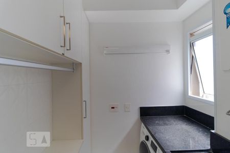 Apartamento à venda com 76m², 3 quartos e 2 vagas Apartamento à venda com 76m², 3 quartos e 2 vagasÁrea de Serviço