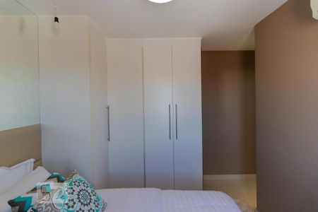 Apartamento à venda com 76m², 3 quartos e 2 vagas Apartamento à venda com 76m², 3 quartos e 2 vagasSuíte