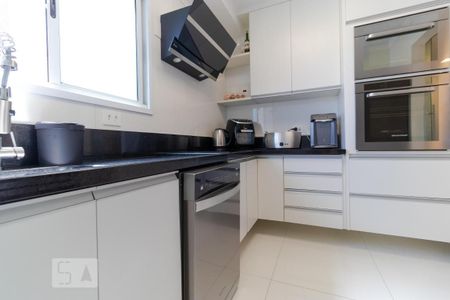 Apartamento à venda com 76m², 3 quartos e 2 vagas Apartamento à venda com 76m², 3 quartos e 2 vagasCozinha