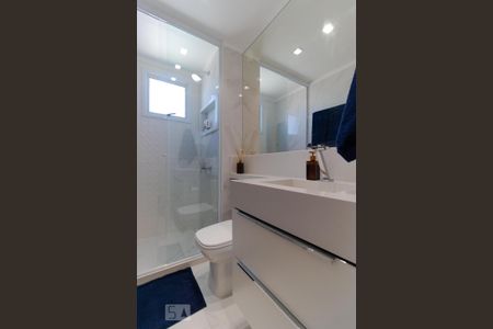 Apartamento à venda com 76m², 3 quartos e 2 vagas Apartamento à venda com 76m², 3 quartos e 2 vagasBanheiro