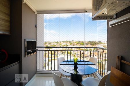 Apartamento à venda com 76m², 3 quartos e 2 vagas Apartamento à venda com 76m², 3 quartos e 2 vagasSacada com Churrasqueira