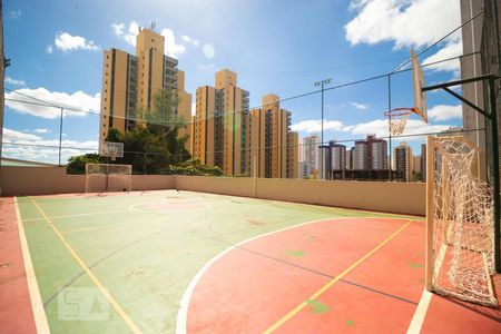 Apartamento à venda com 76m², 3 quartos e 2 vagas Apartamento à venda com 76m², 3 quartos e 2 vagasÁrea comum - Quadra