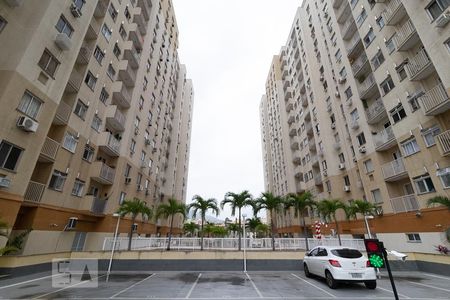 Apartamento para alugar com 50m², 2 quartos e 1 vagaFachada do bloco / garagem
