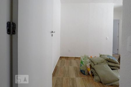 Sala de apartamento à venda com 2 quartos, 40m² em Jardim São Savério, São Paulo