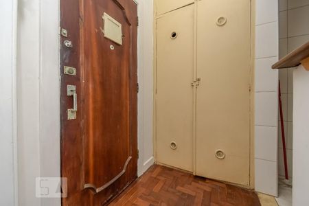 Studio à venda com 34m², 1 quarto e sem vagaEntrada