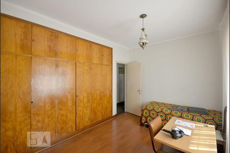 Casa à venda com 225m², 3 quartos e 3 vagasQuarto 2