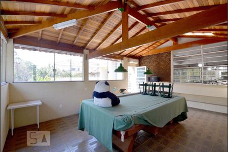 Casa à venda com 225m², 3 quartos e 3 vagasSalão de Festa