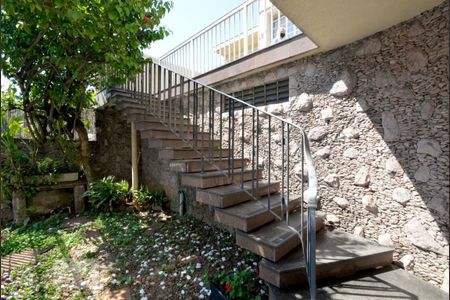 Casa à venda com 225m², 3 quartos e 3 vagasEntrada