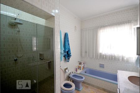 Casa à venda com 225m², 3 quartos e 3 vagasBanheiro Social