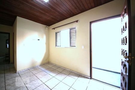 Sala de casa à venda com 2 quartos, 150m² em Campininha, São Paulo