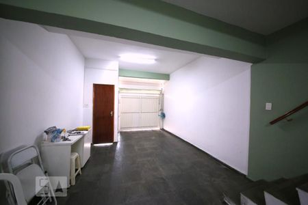 Casa à venda com 150m², 2 quartos e 3 vagasGaragem