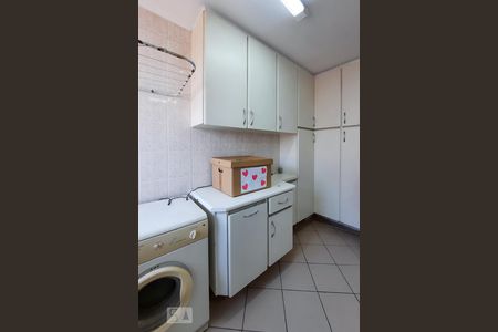 Apartamento para alugar com 128m², 3 quartos e 3 vagasÁrea de Serviço
