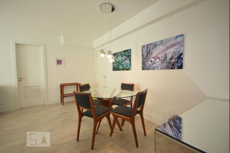 Sala  de apartamento à venda com 3 quartos, 98m² em Botafogo, Rio de Janeiro