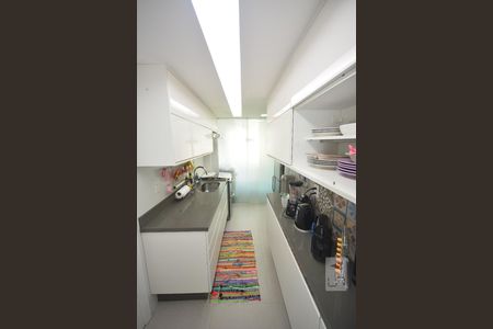 Apartamento à venda com 98m², 3 quartos e 2 vagasCozinha 