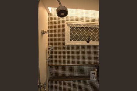 Apartamento à venda com 98m², 3 quartos e 2 vagasBanheiro Social - Chuveiro 