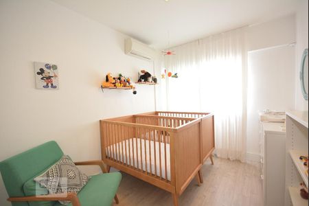 Apartamento à venda com 98m², 3 quartos e 2 vagasQuarto 2 