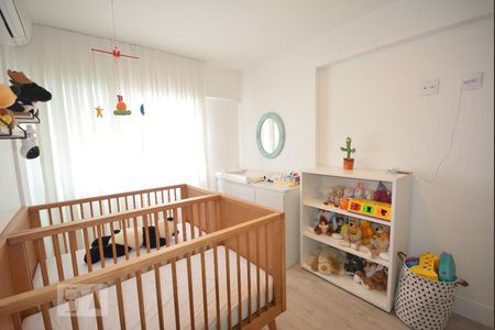 Apartamento à venda com 98m², 3 quartos e 2 vagasQuarto 2 