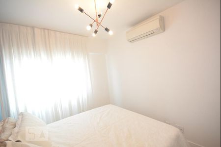 Apartamento à venda com 98m², 3 quartos e 2 vagasQuarto 3 - Suíte