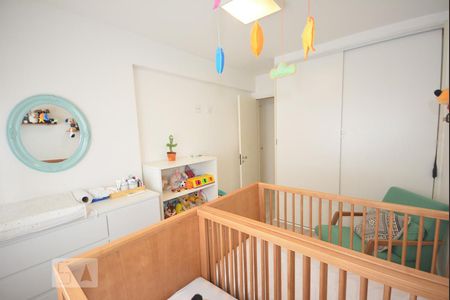 Apartamento à venda com 98m², 3 quartos e 2 vagasQuarto 2 