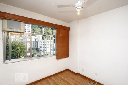 Quarto 2 de apartamento para alugar com 3 quartos, 85m² em Botafogo, Rio de Janeiro
