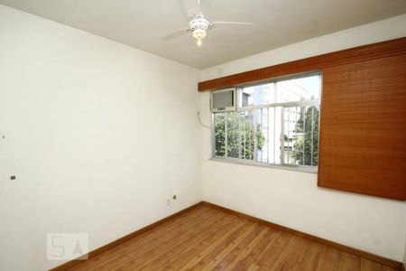 Quarto 1 de apartamento para alugar com 3 quartos, 85m² em Botafogo, Rio de Janeiro