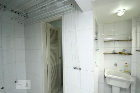 Apartamento para alugar com 85m², 3 quartos e 1 vagaÁrea de Serviço