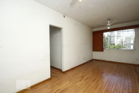 Sala de apartamento para alugar com 3 quartos, 85m² em Botafogo, Rio de Janeiro