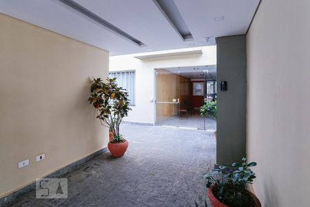 Apartamento para alugar com 107m², 2 quartos e 1 vagaEntrada