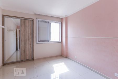 Apartamento para alugar com 107m², 2 quartos e 1 vagaQuarto