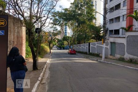 Apartamento para alugar com 45m², 2 quartos e 1 vagaVista da Rua